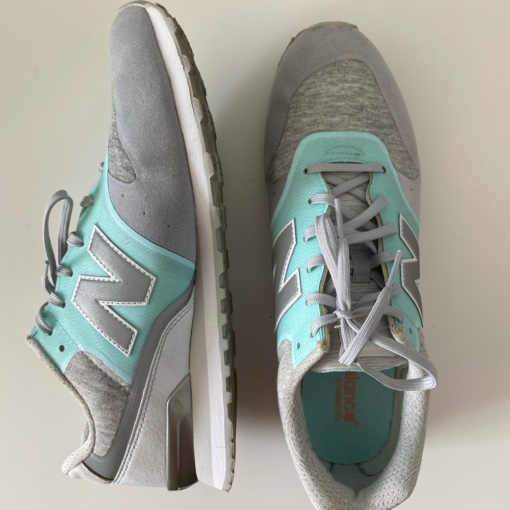 New balance 696 Size 9 - Picture 4 of 7